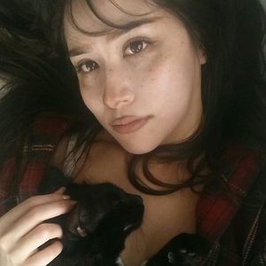 Meet your Posher, Claire